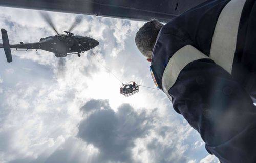 Exercice d'évacuation d'un blessé en mer